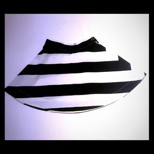 Motoreta Spain Black/White Twirl Skirt Size 4T